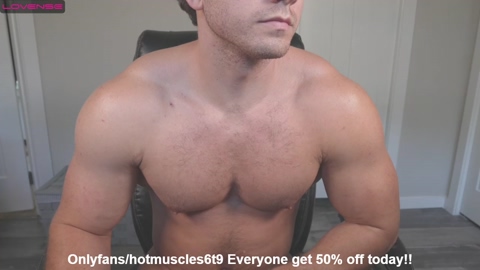 hotmuscles6t9  03-09-2022